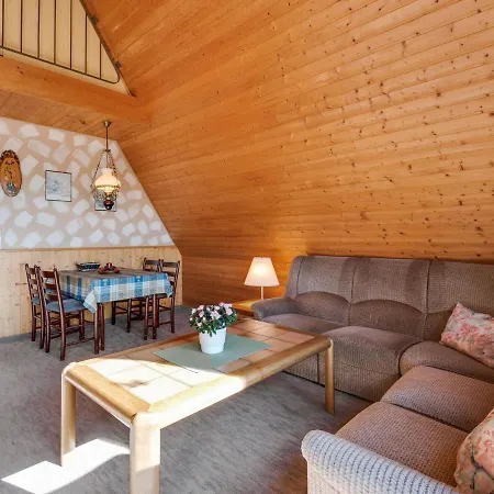 Charming Holiday In With Terrace Ferienhaus *