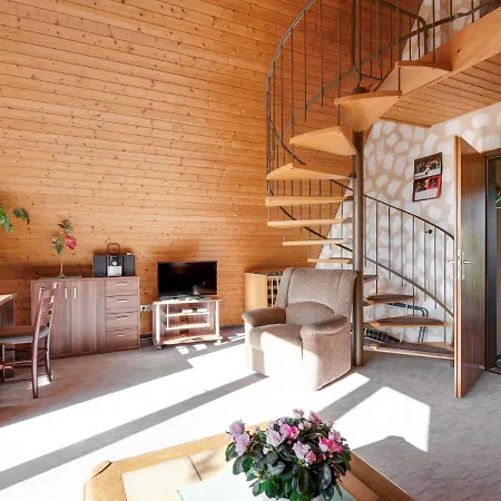 Charming Holiday In With Terrace Ferienhaus